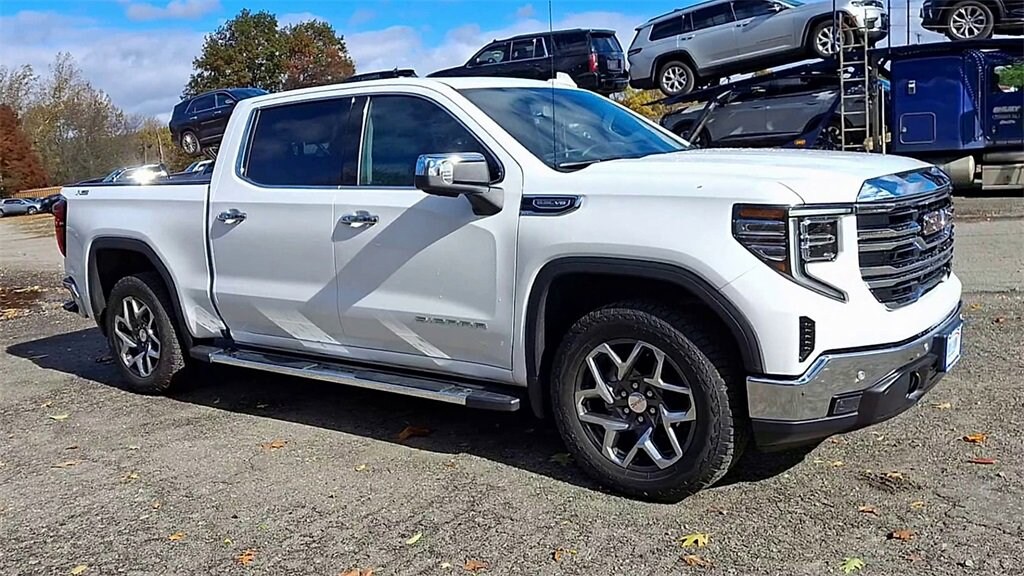 Used 2024 GMC Sierra 1500 SLT Truck