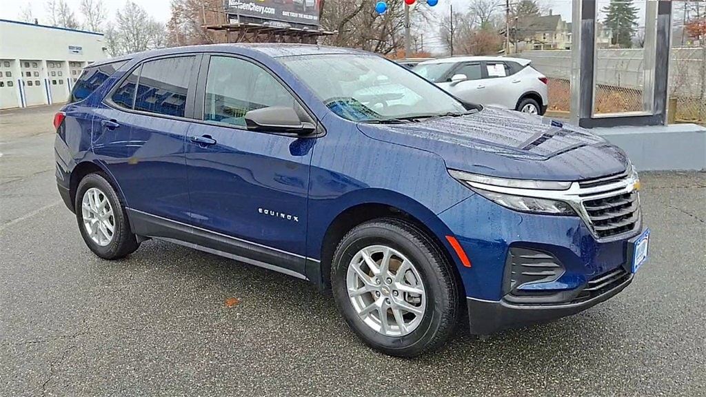 Used 2023 Chevrolet Equinox LS SUV