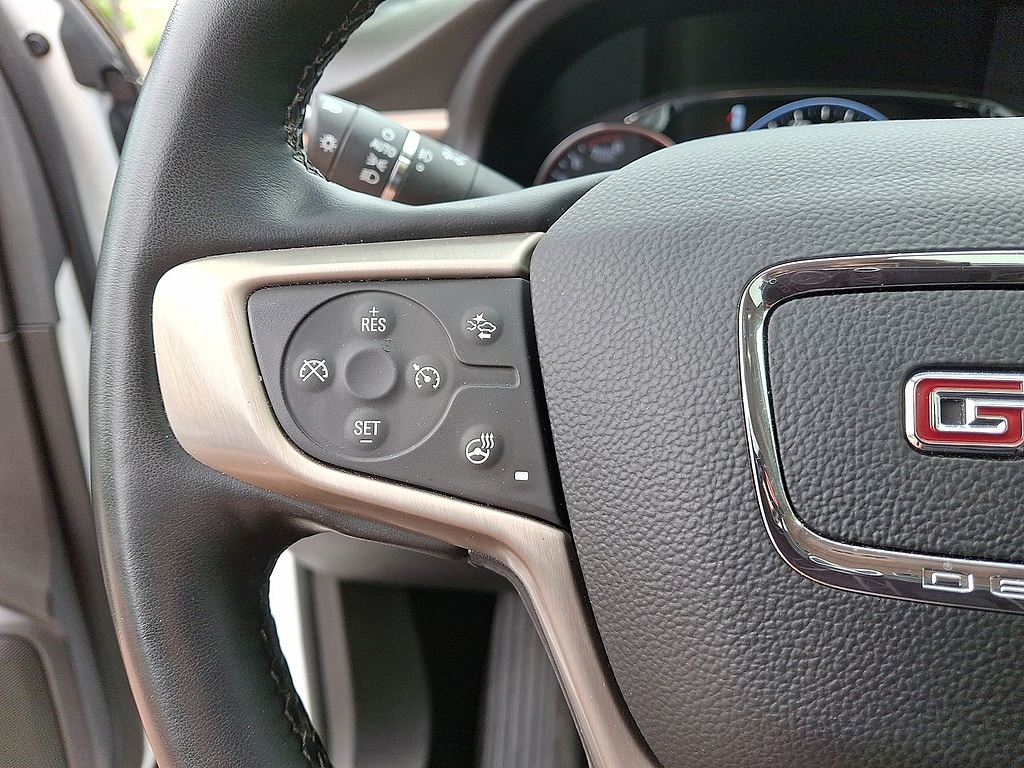 2023 GMC Acadia Denali - Photo 17