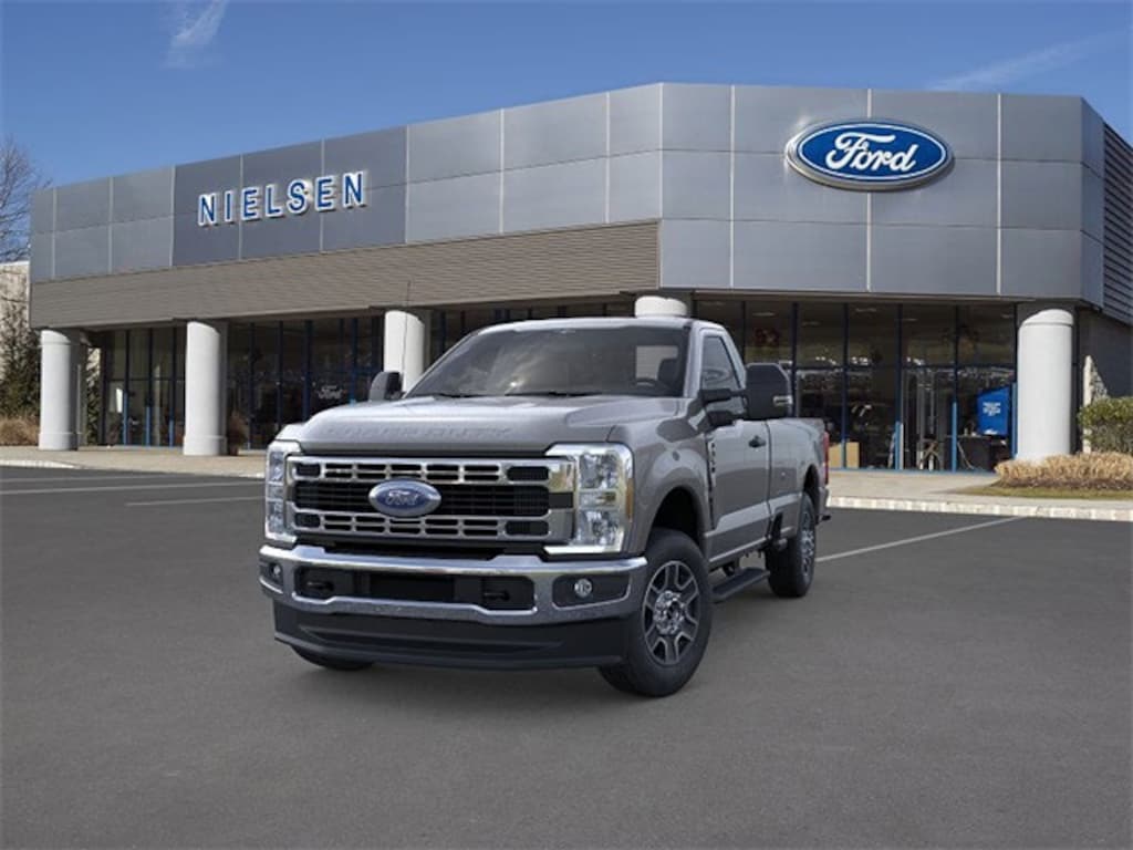 New 2025 Ford F-350 XLT Truck Regular Cab