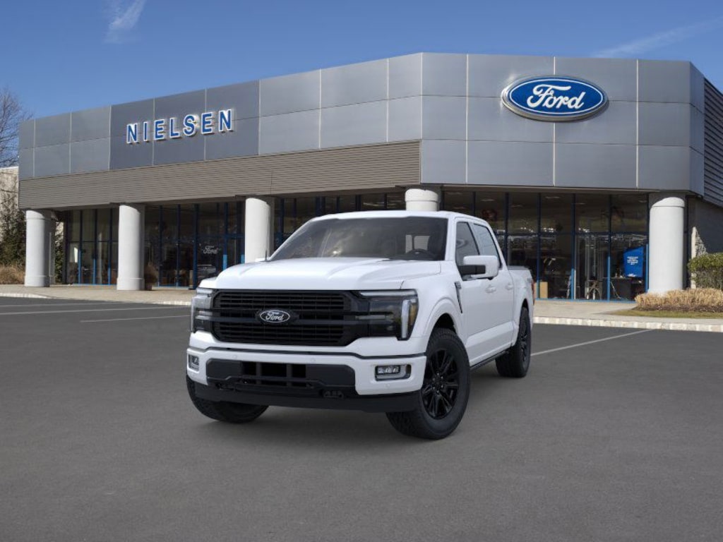 2025 Ford F-150 Platinum photo 2