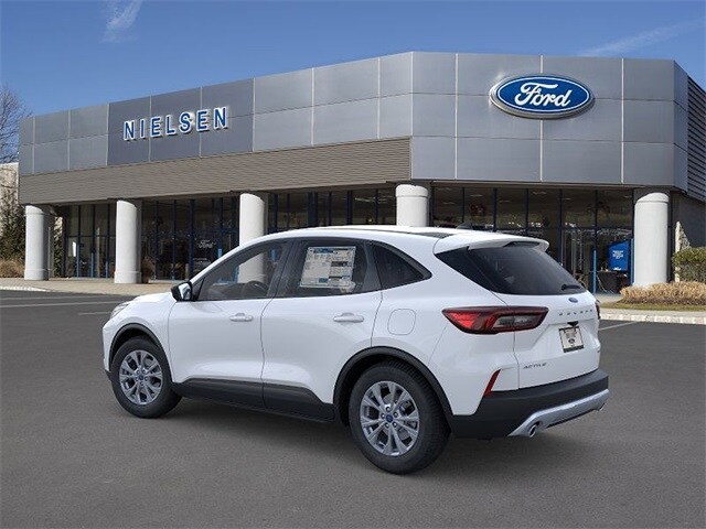2026 Ford Escape Active photo 3
