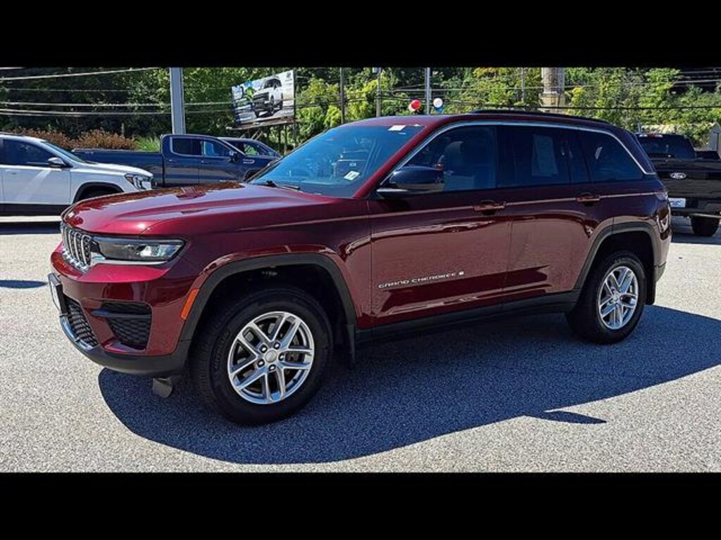 Certified 2025 Jeep Grand Cherokee Laredo X SUV
