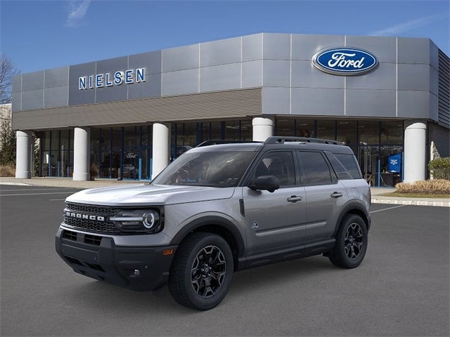 2025 Ford Bronco Sport Outer Banks's photo