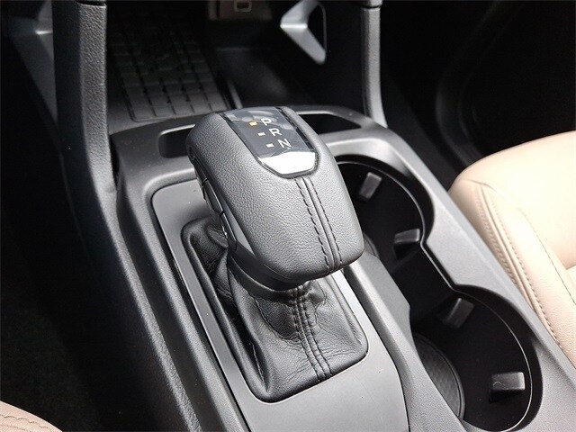 2024 Ford Ranger Lariat photo 4