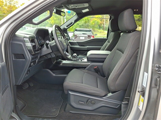 2023 Ford F-150 XLT photo 3