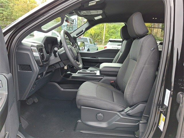 2024 Ford F-150 STX photo 3