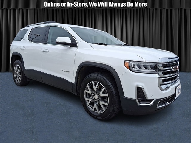 2023 GMC Acadia SLE's photo