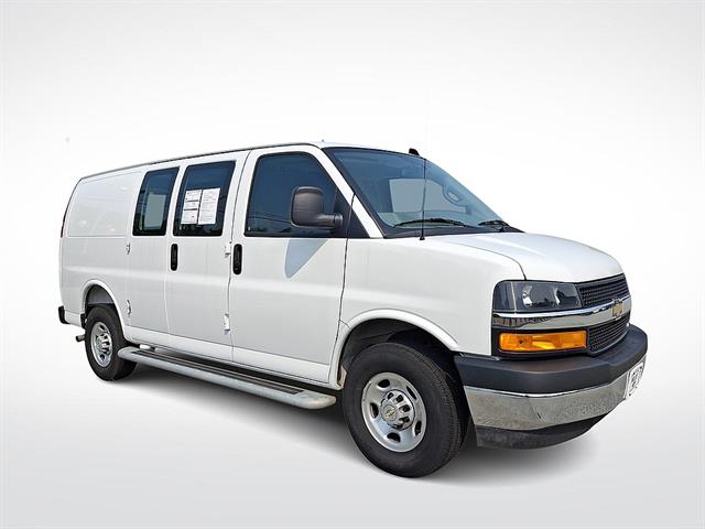 2025 Chevrolet Express Cargo Van