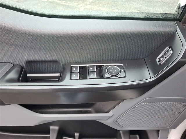 2023 Ford F-150 XL photo 3