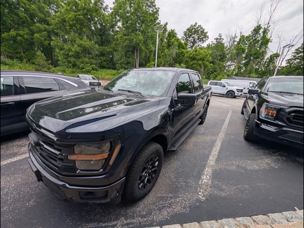 Used 2025 Ford F-150 XLT Truck SuperCrew Cab