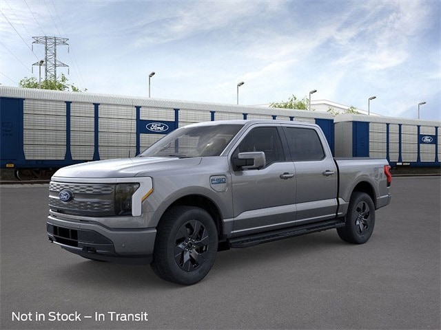 2025 Ford F-150 Lightning Lariat's photo