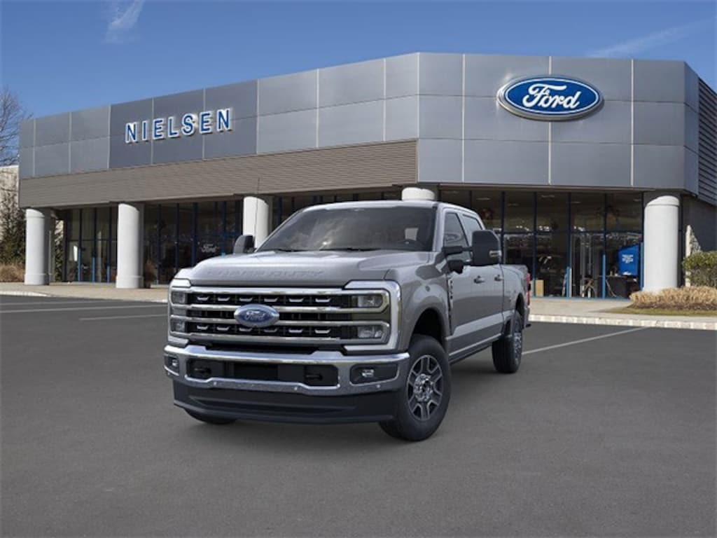 New 2026 Ford F-350 Lariat Truck Crew Cab