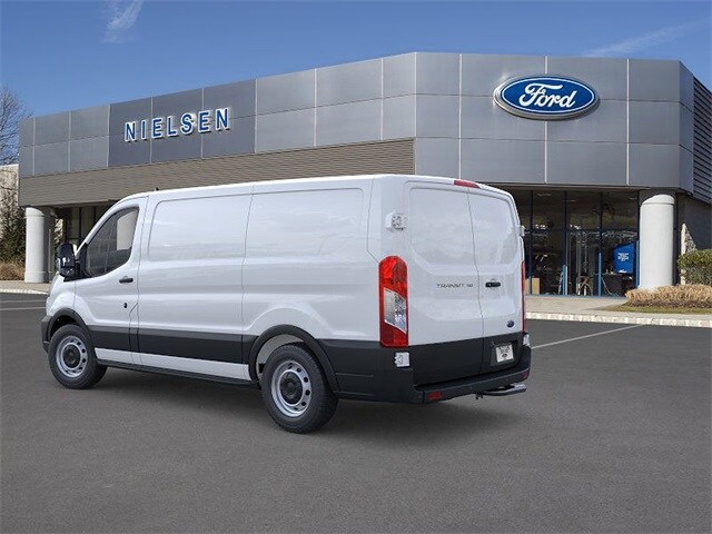 2025 Ford Transit photo 3