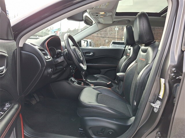 2019 Jeep Compass Trailhawk photo 3