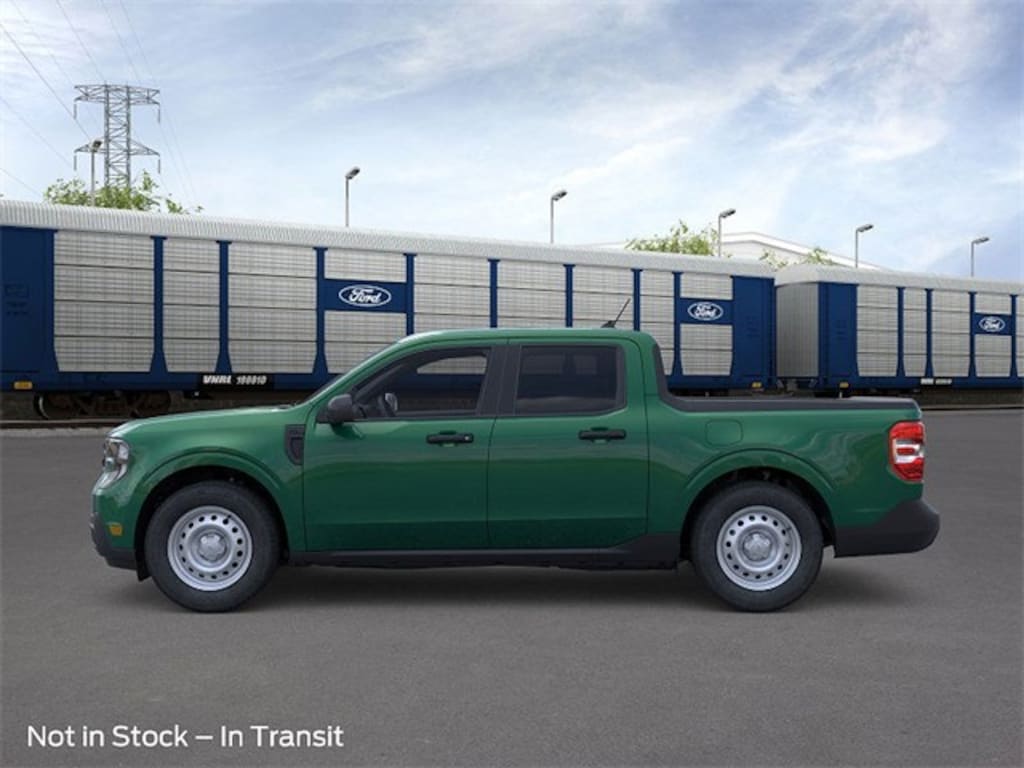 New 2025 Ford Maverick XL Truck SuperCrew