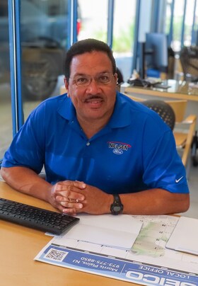 Staff member Eddie Santana from ID_0e67d54e619b