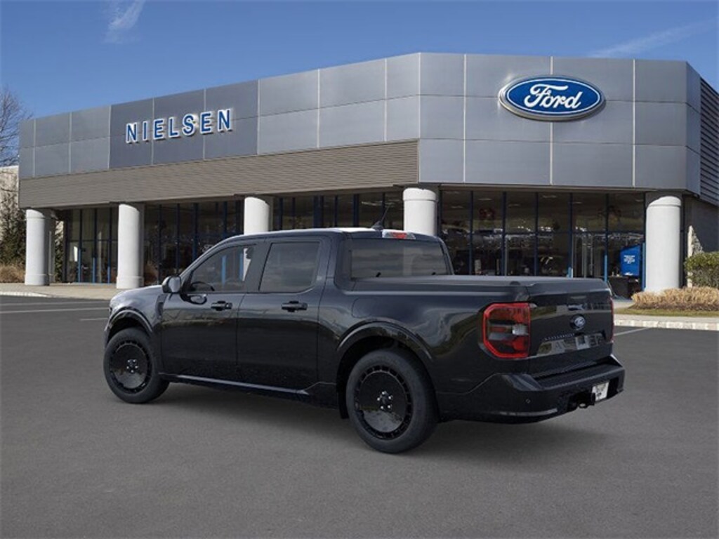 New 2026 Ford Maverick Lobo Standard Truck SuperCrew