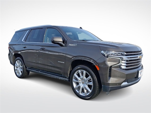 2021 Chevrolet Tahoe High Country photo 2
