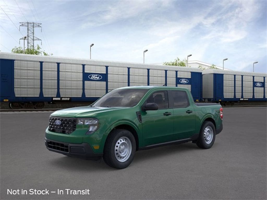 New 2025 Ford Maverick XL Truck SuperCrew