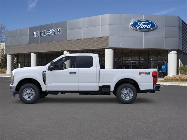 2026 Ford F-250 XL photo 3