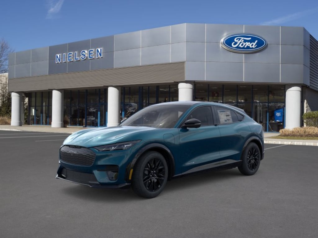 2026 Ford Mustang-Mach-e Premium's photo