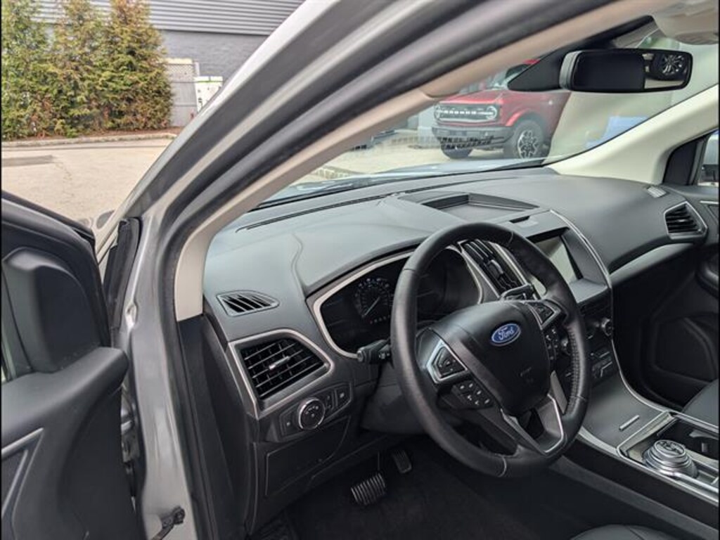 Used 2020 Ford Edge SEL SUV
