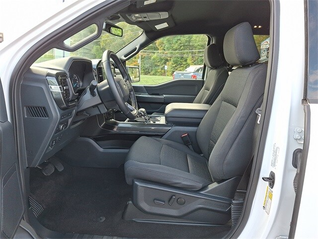 2022 Ford F-150 XLT photo 3