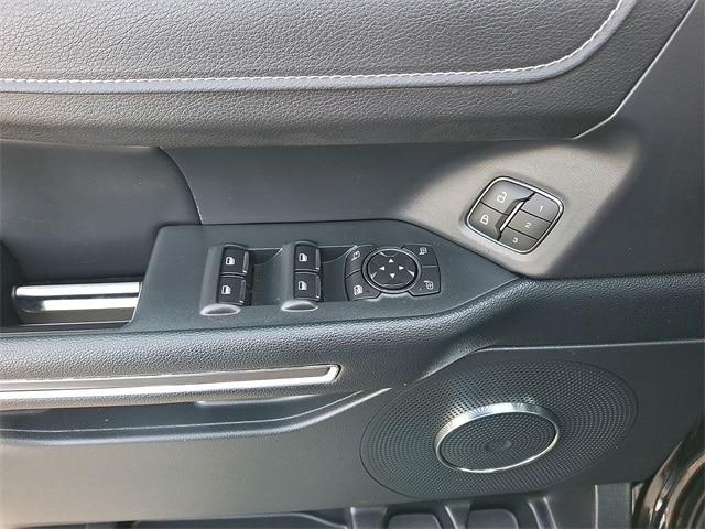 2022 Ford Expedition MAX photo 3