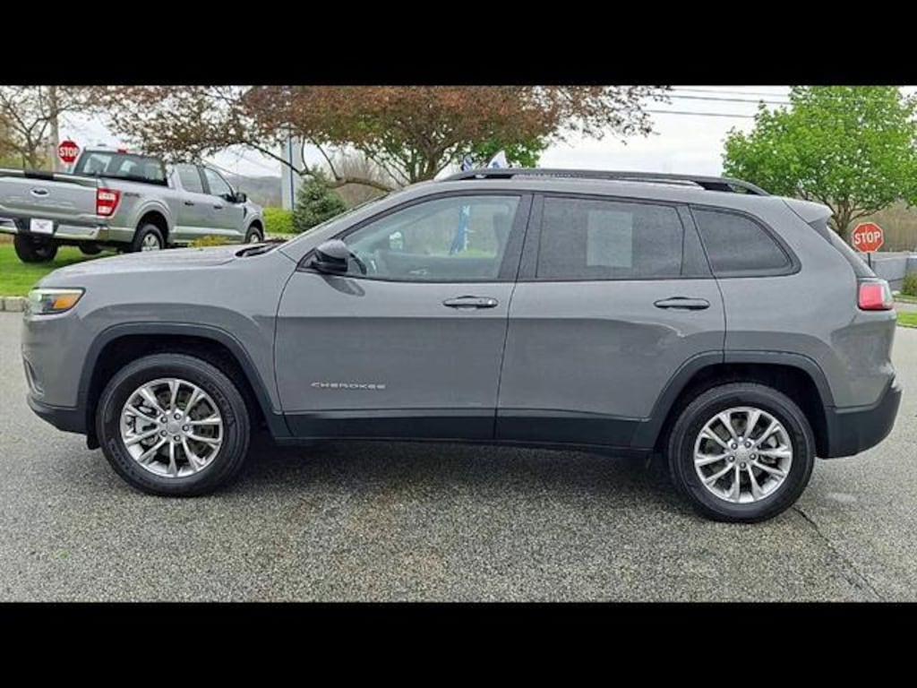 Certified 2022 Jeep Cherokee Latitude Lux