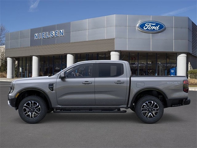 2025 Ford Ranger Lariat photo 3