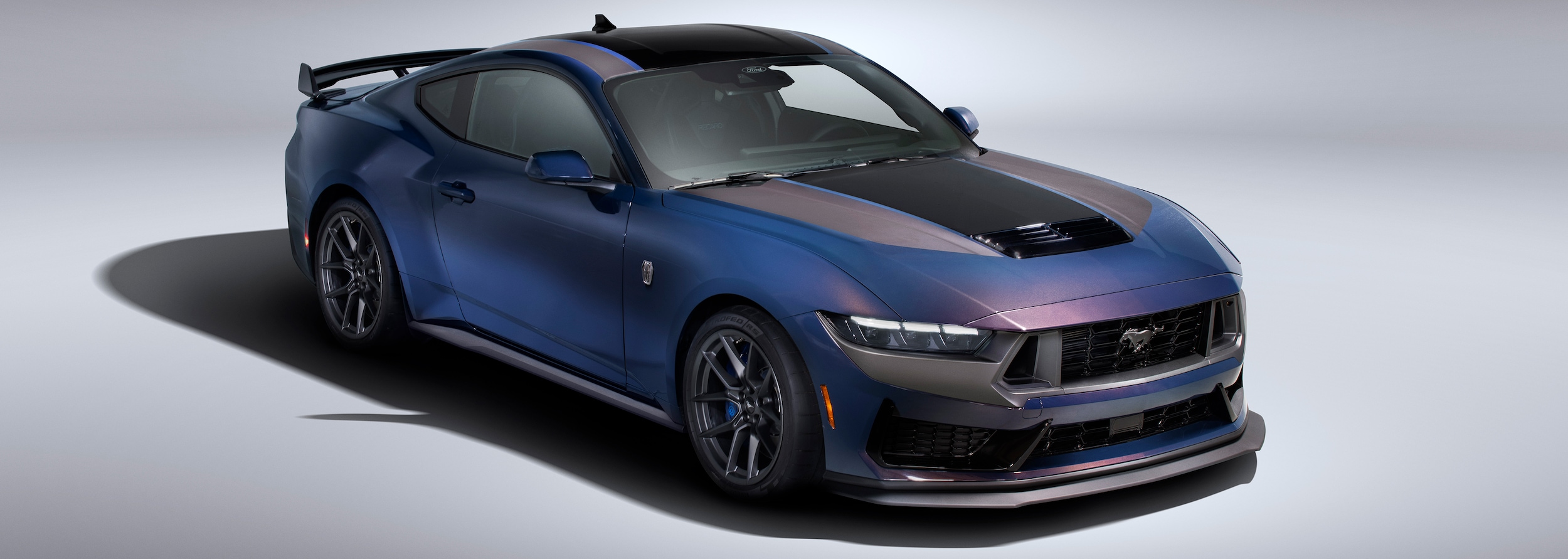 Ford Mustang Dark Horse