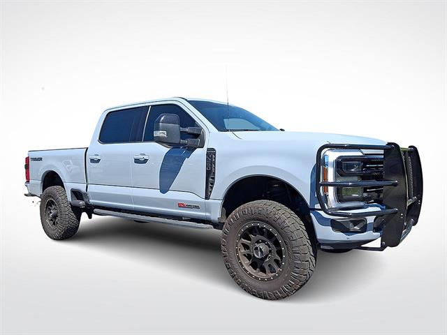 2025 Ford F-250 Platinum 4x4 Crew Cab 8' Box's photo
