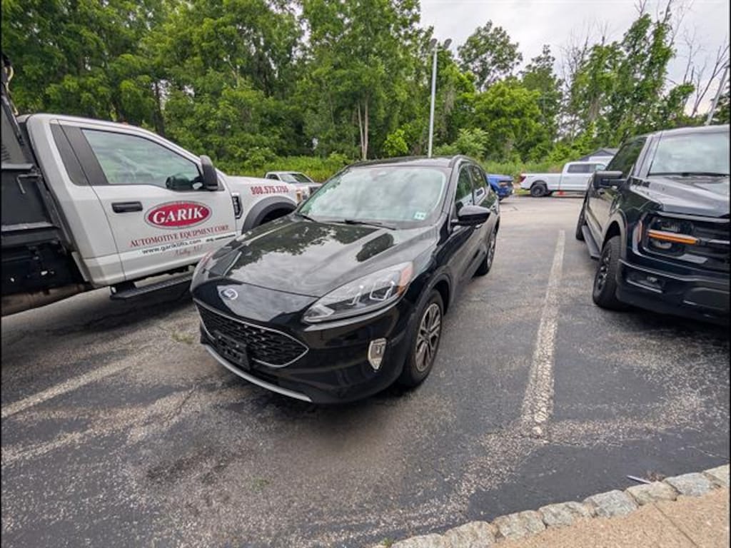 Used 2022 Ford Escape SEL SUV