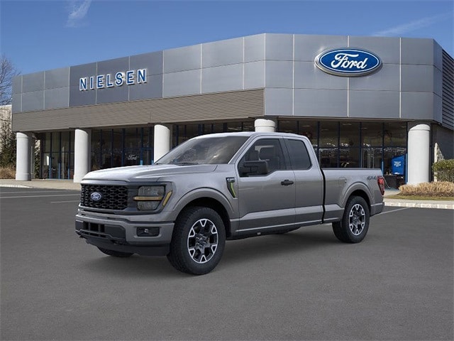 2025 Ford F-150 STX's photo