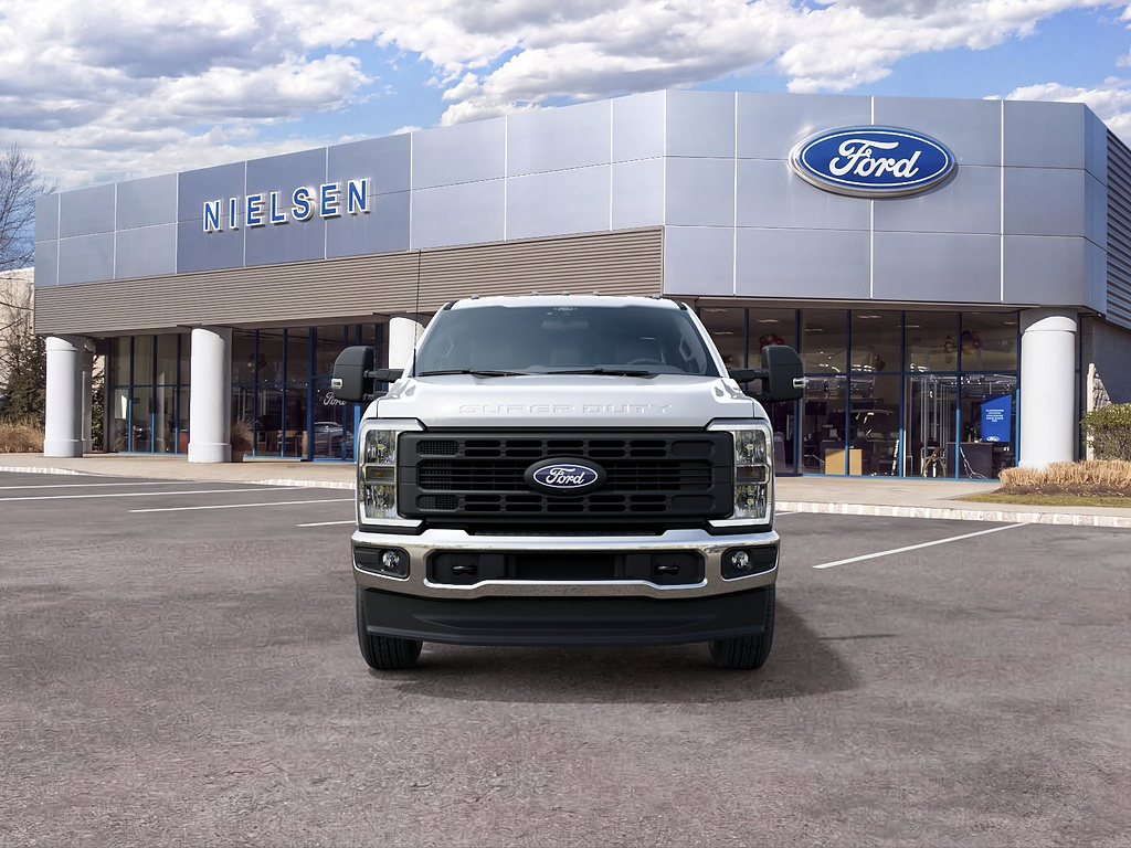 New 2027 Ford Super Duty F-350 SRW XL TRUCK