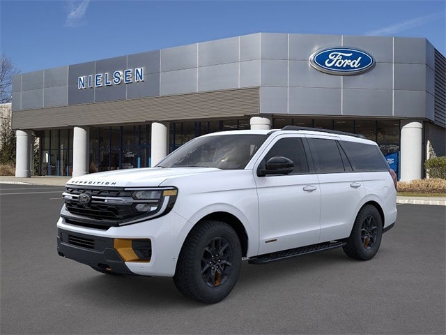 2025 Ford Expedition Tremor's photo