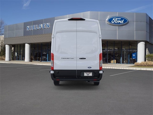 2026 Ford Transit Cargo Van photo 4