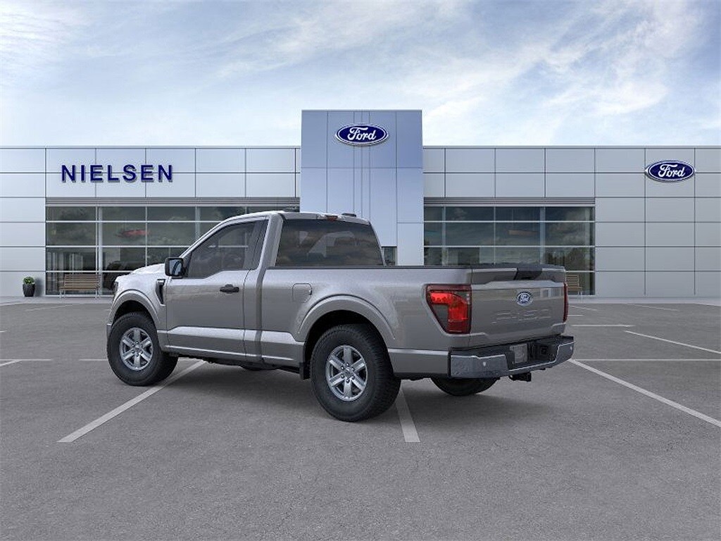 2025 Ford F-150 XL photo 4