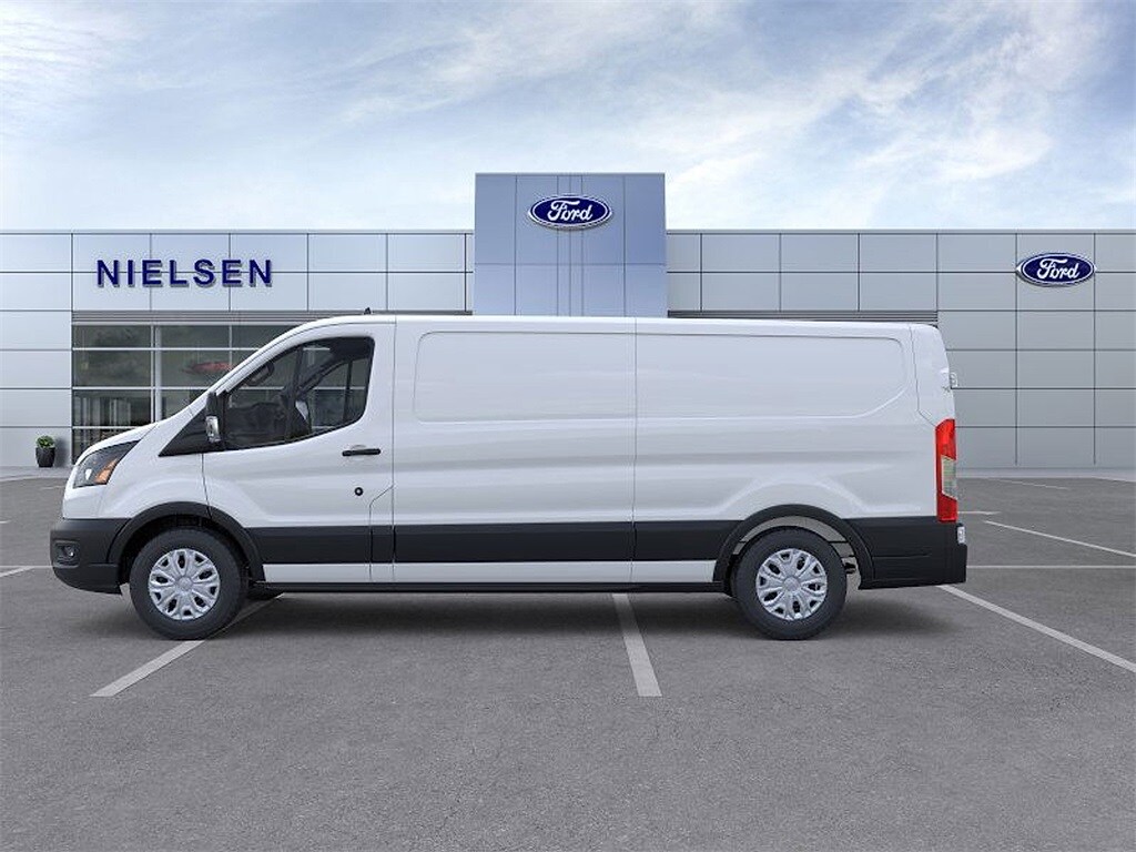 2025 Ford Transit photo 2