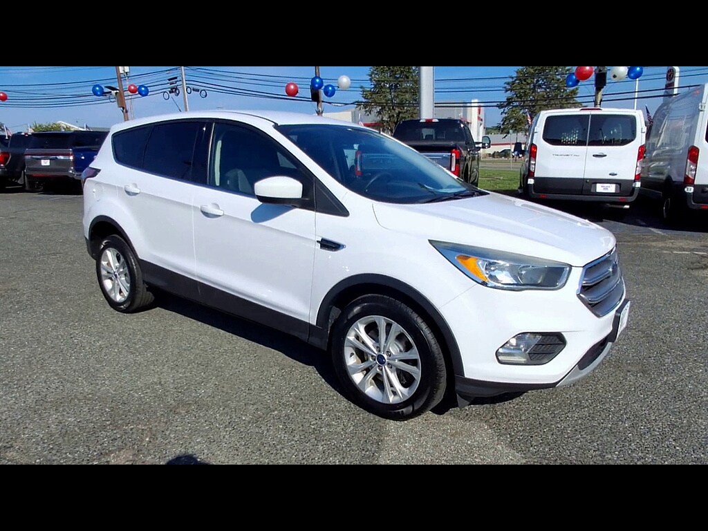 Certified 2017 Ford Escape SE SUV