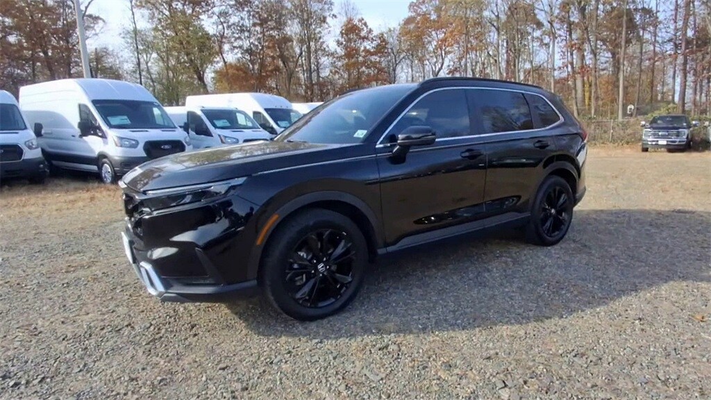 2023 Honda CR-V Hybrid Sport Touring photo 4