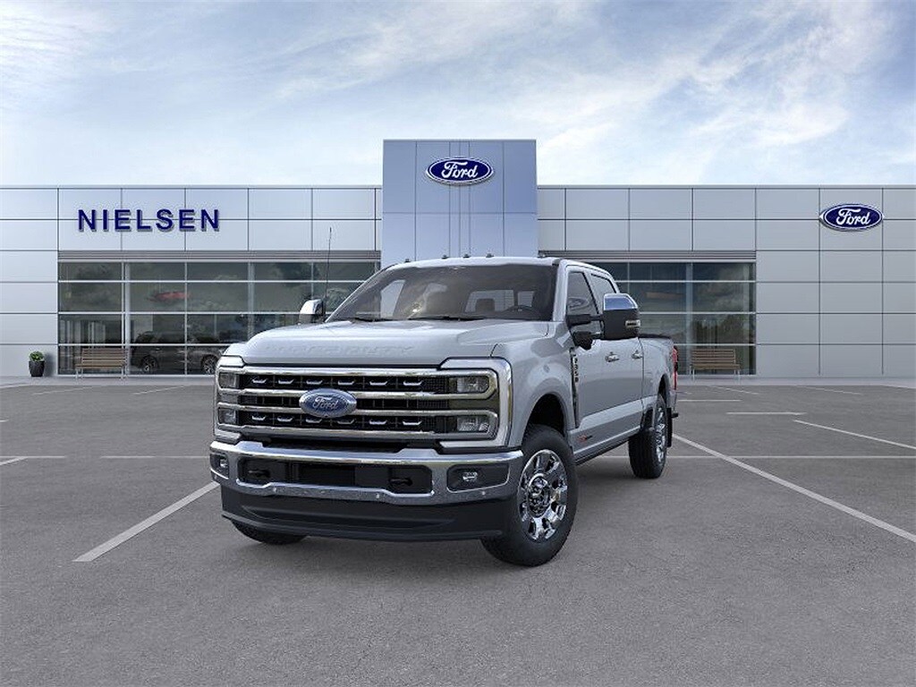 2025 Ford F-350 photo 2