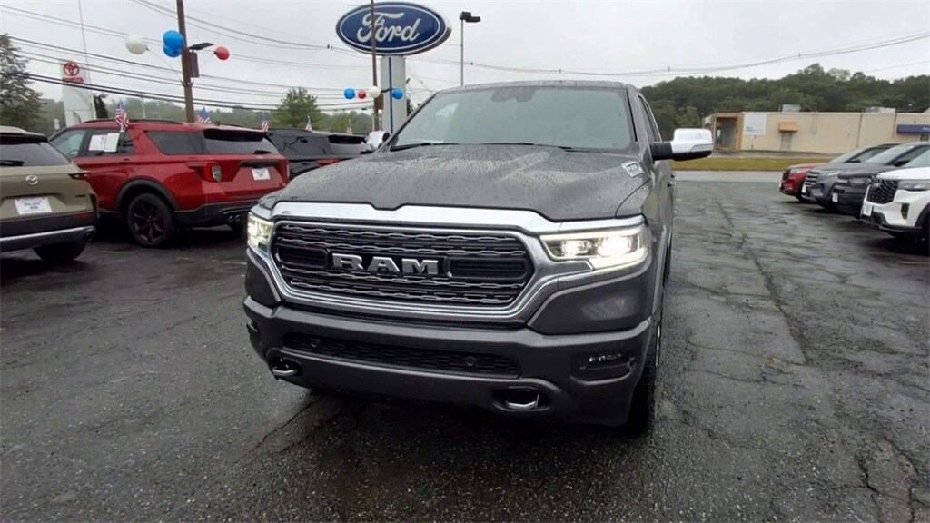 2022 Ram 1500 Limited photo 3