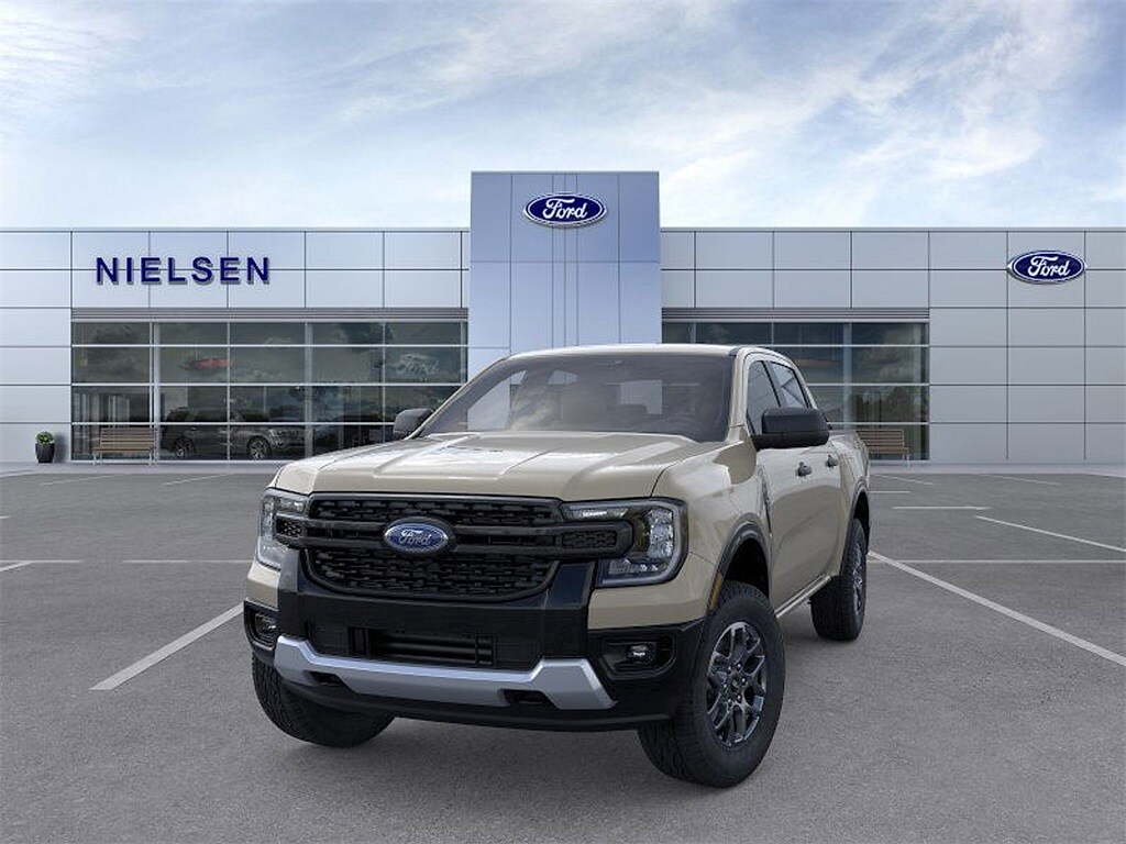 2025 Ford Ranger XLT photo 2