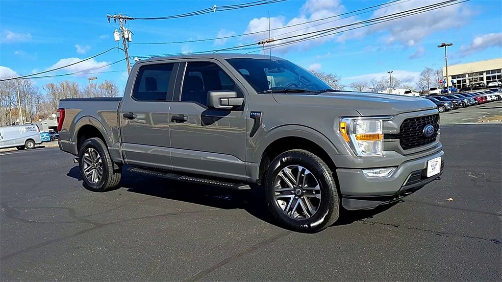 2021 Ford F-150 XL photo 2