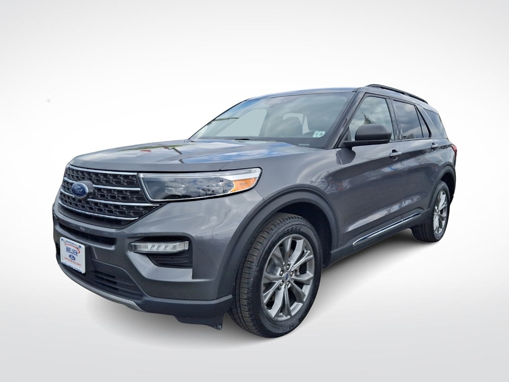 Certified 2022 Ford Explorer XLT