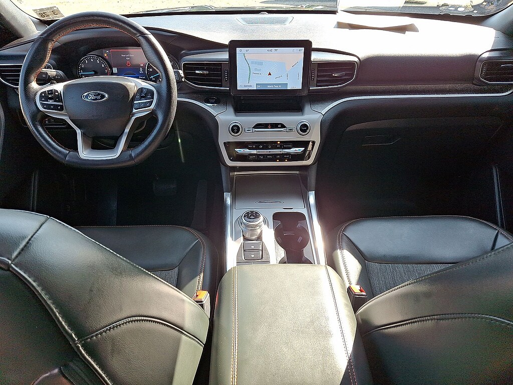 Photo 10