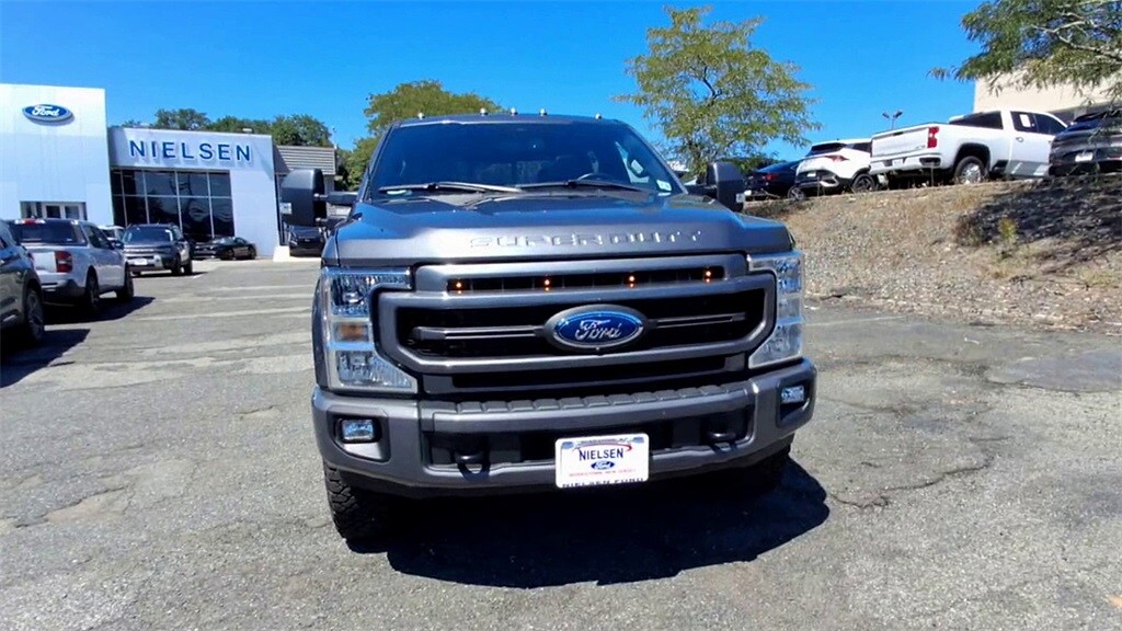 2022 Ford F-250 photo 3