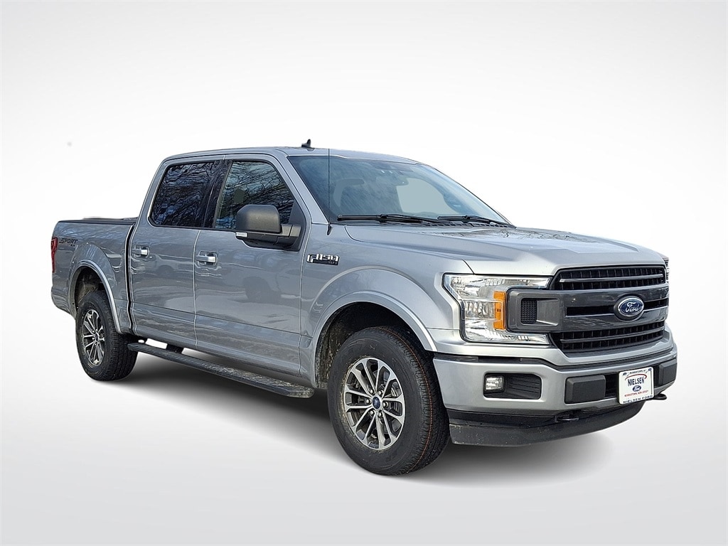 2020 Ford F-150 XLT photo 2